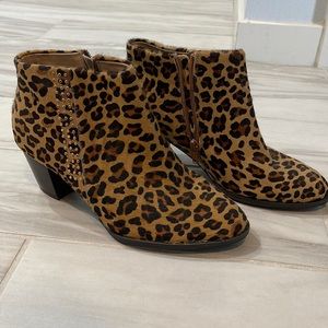 Womens Vionic ankle boots